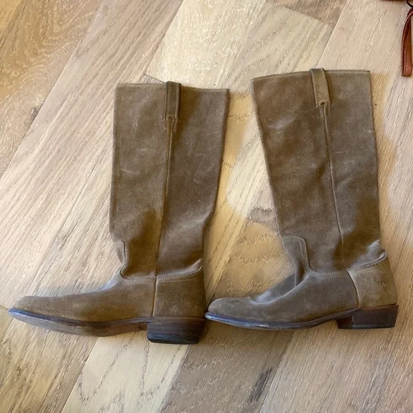 Frye store camel boots